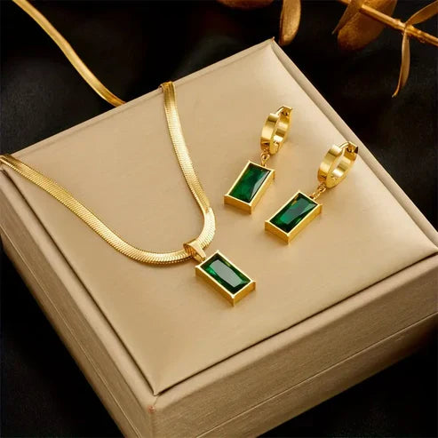 Iselotte Verdain Jewellery emerald