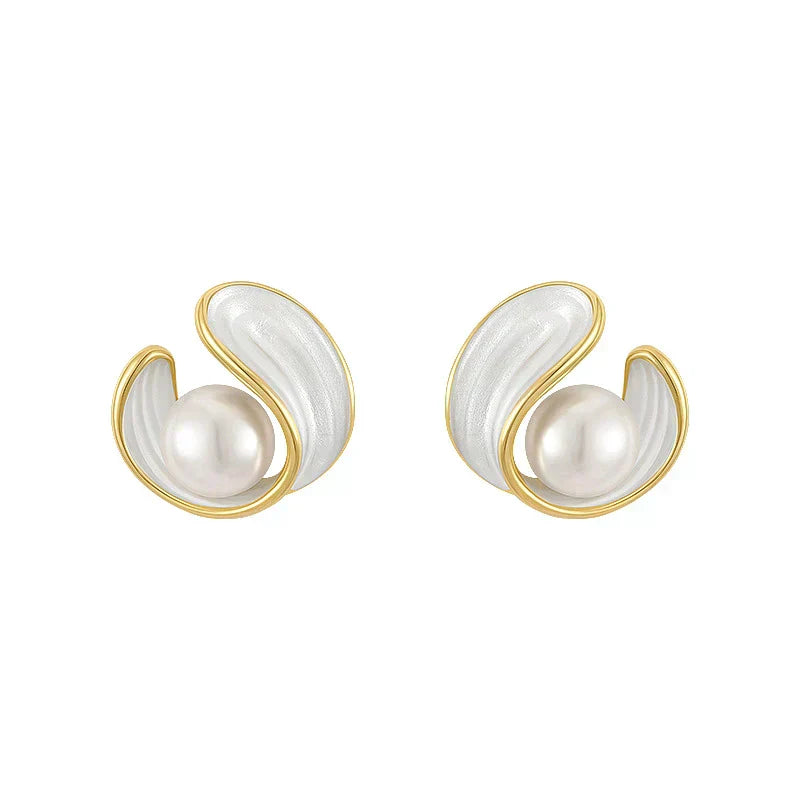 Luxury white opal earrings with pearls in gold
