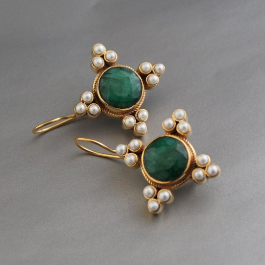 Vintage Green Crystal &amp; Pearl Earrings